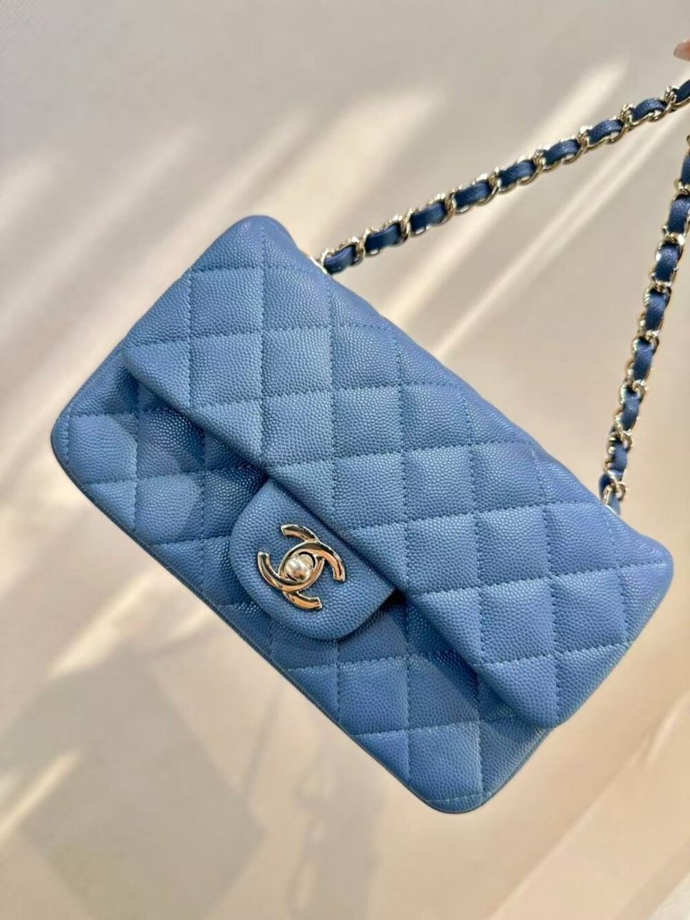Classic CHANEL bag: A Stylish and Versatile Choice for Elegance